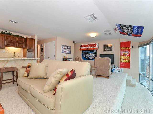 4721 Morehead Road, Unit 402 Concord, NC 28027 - Photo 7 of 16 Gallery Image 7