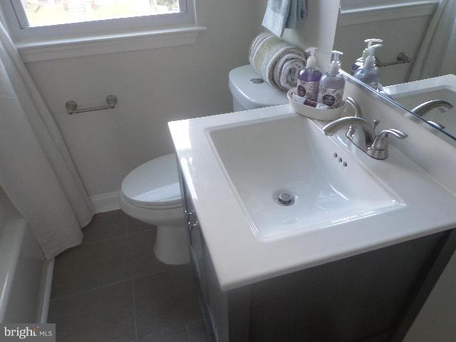 1557 Langford Road Baltimore, MD 21207 - Photo 18 of 19 Bath