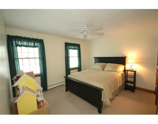 4 Wescott Road Andover, MA 01810 - Photo 18 of 25 Gallery Image 18