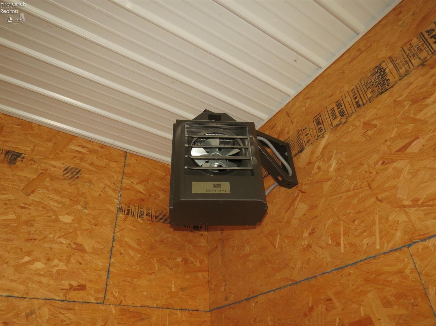 5460 Port Clinton Eastern Road, Unit 3 Lakeside Marblehead, OH 43440 - Photo 7 of 13 Gallery Image 7