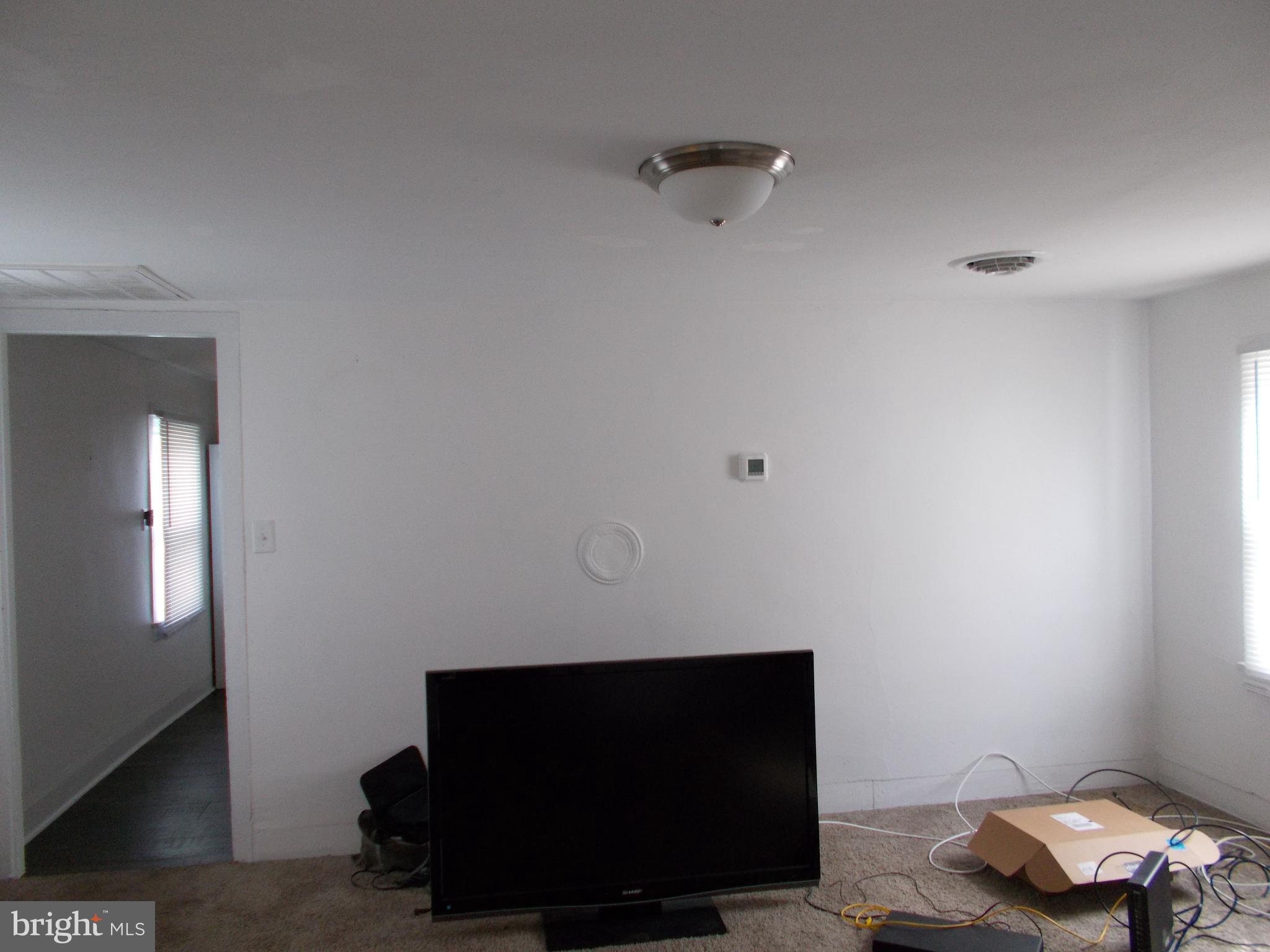 1381 Rising Sun Road Camden Wyoming, DE 19934 - Photo 5 of 14 Second Floor Apt Living Room