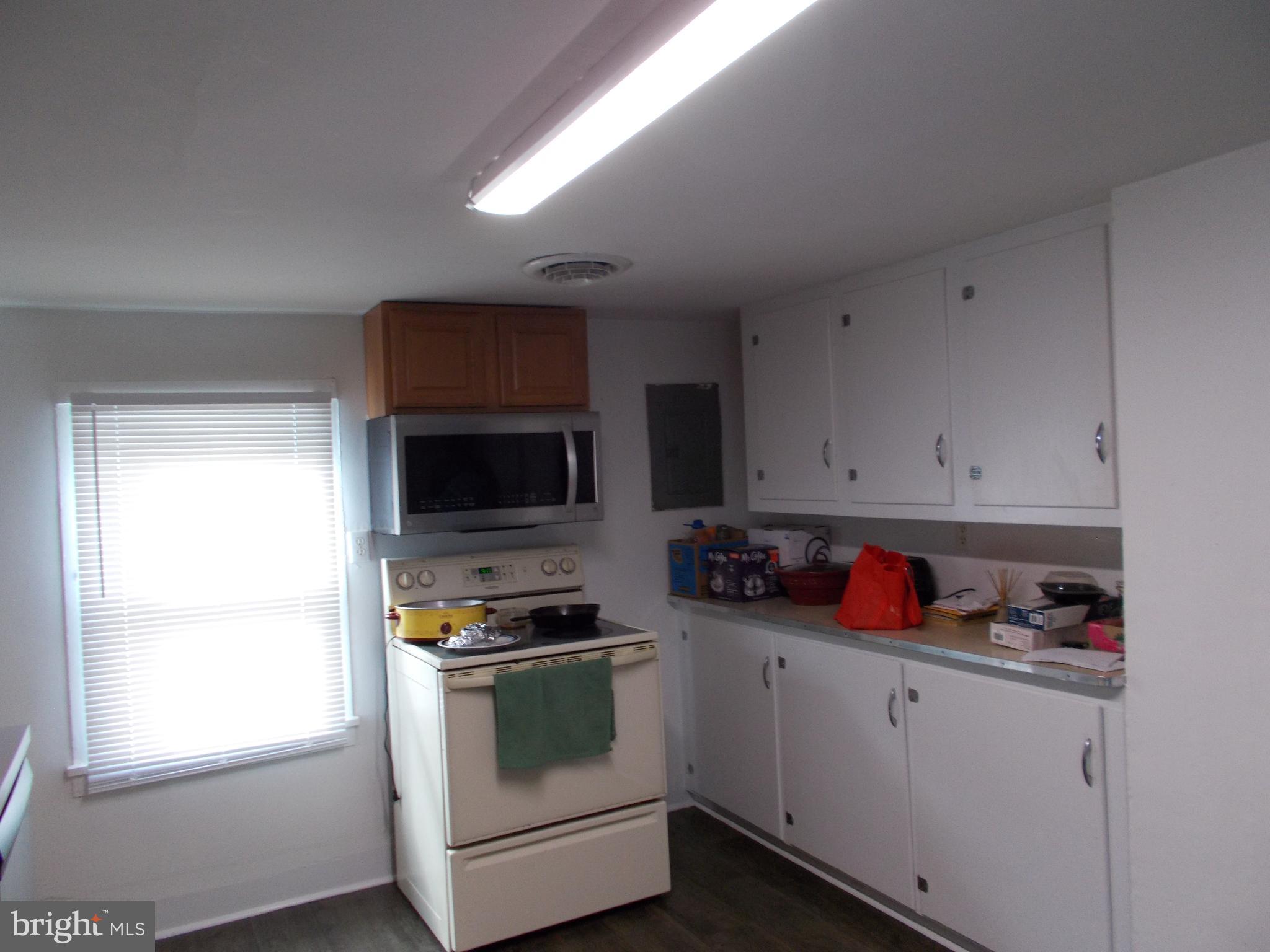 1381 Rising Sun Road Camden Wyoming, DE 19934 - Photo 8 of 14 Second Floor Apt