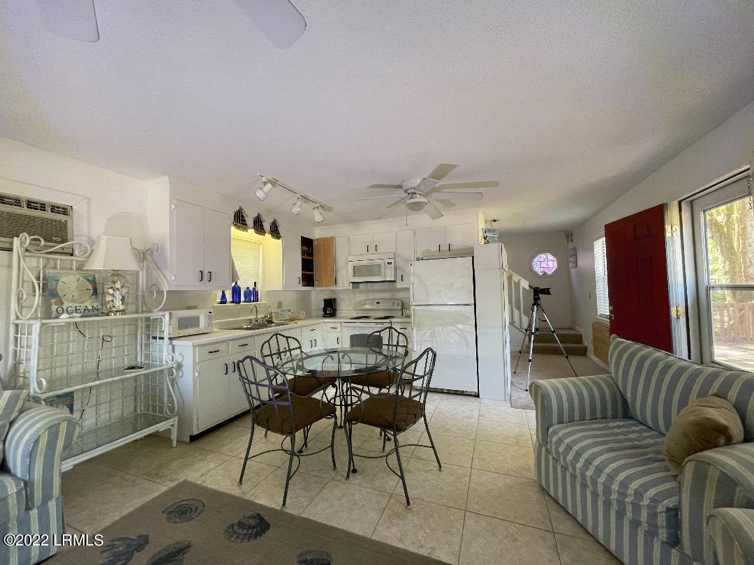 1983 Seaside Road St. Helena Island, SC 29920 - Photo 10 of 27 1983 ss kitchen eating area