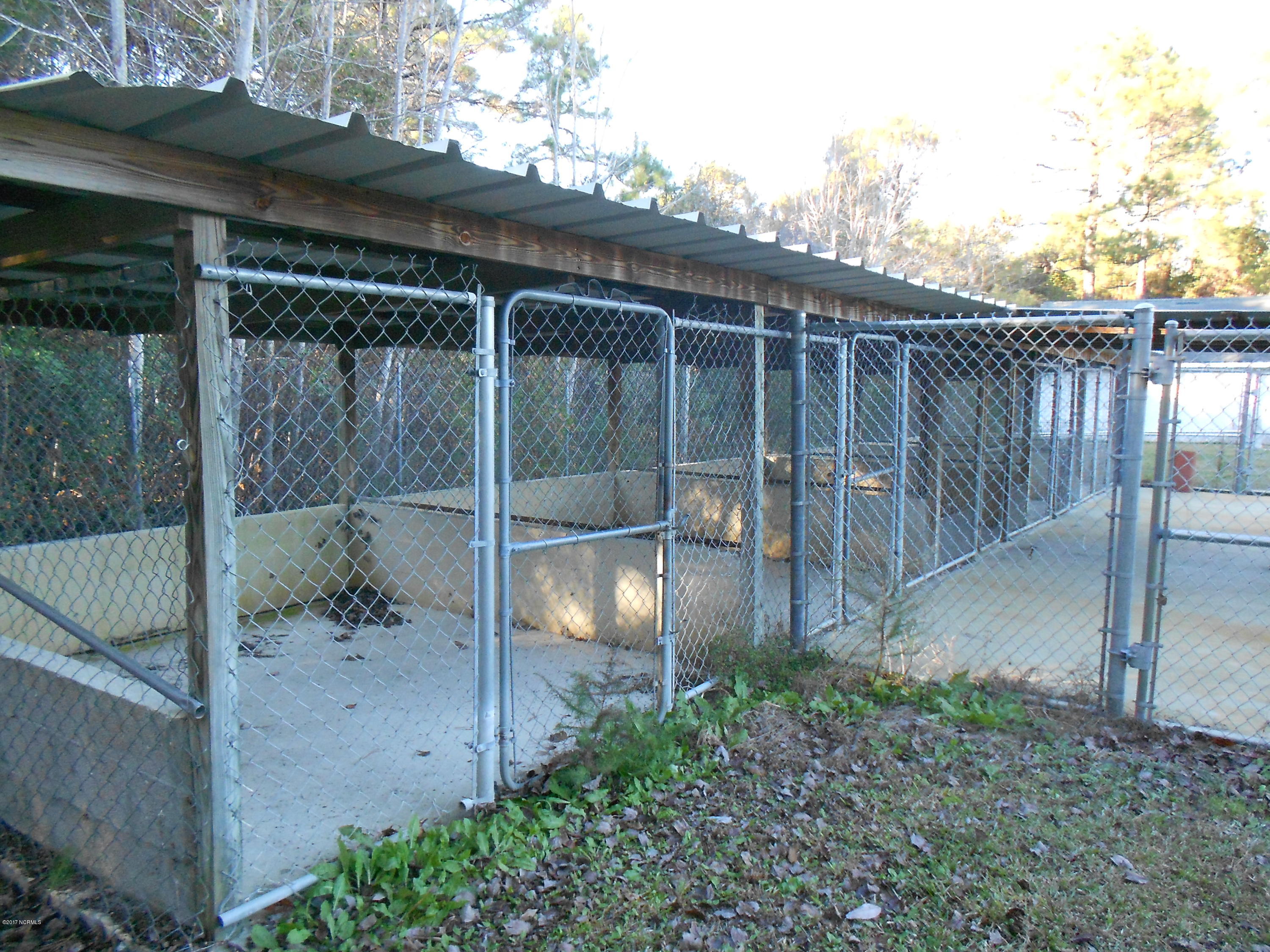 3701 East Boiling Spring Road Southport, NC 28461 - Photo 45 of 54 Dog pens