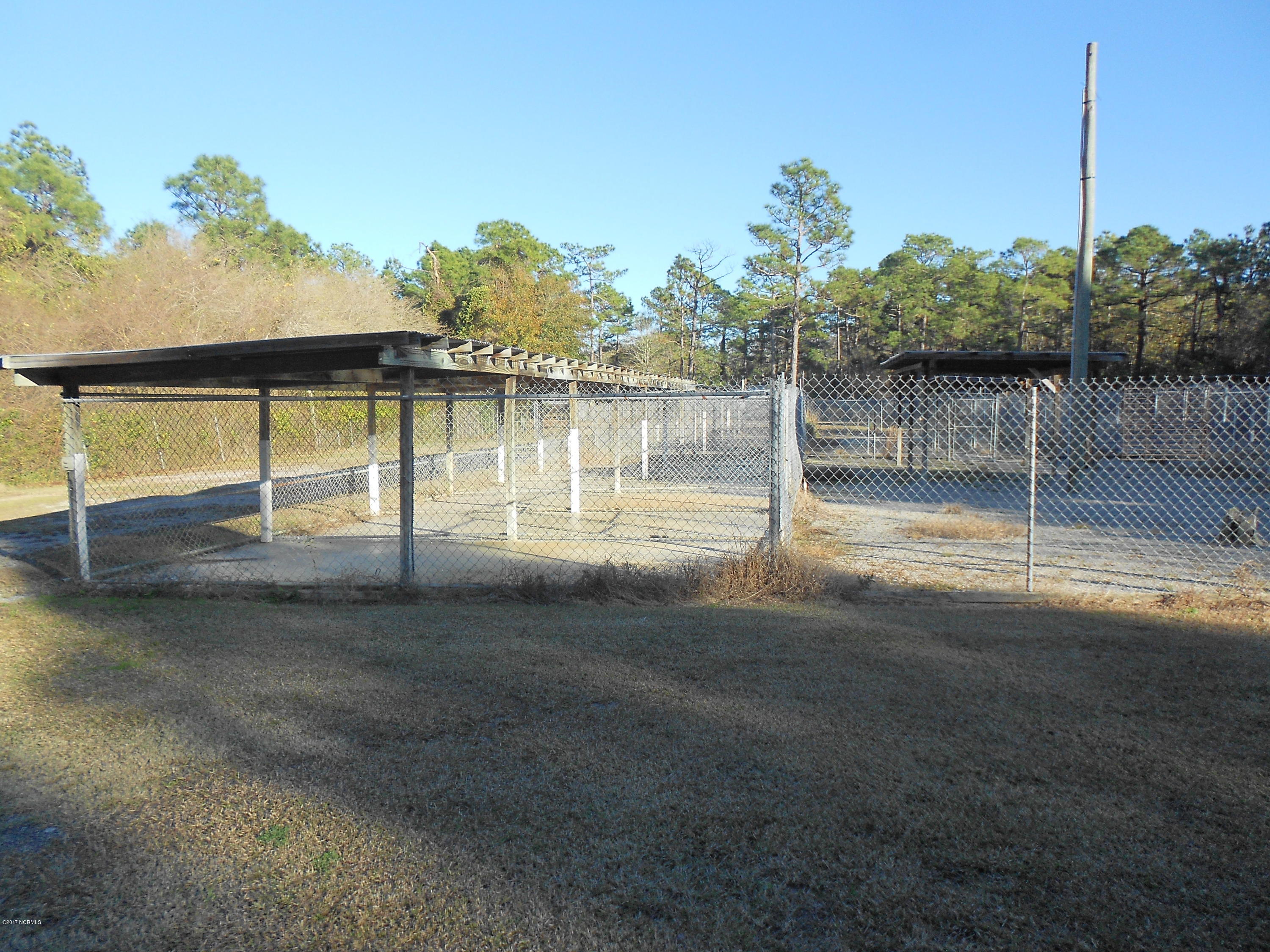 3701 East Boiling Spring Road Southport, NC 28461 - Photo 47 of 54 Dog pens