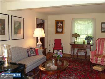 732 Northbrook Road Kennett Square, PA 19348 - Photo 12 of 12 Living Room