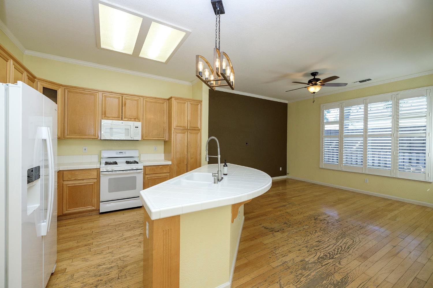 1909 Destiny Way Modesto, CA 95356 - Photo 14 of 52