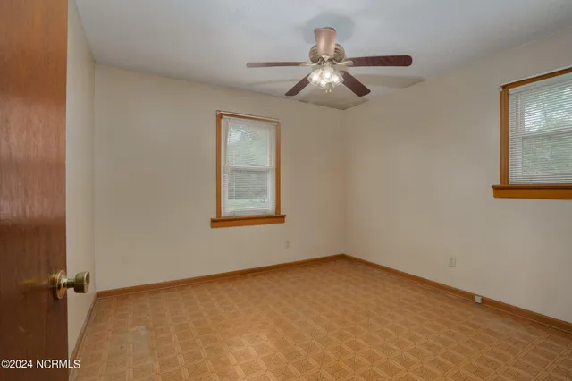 $75,000 | 9932 Straight Gate Road, Whitakers, NC 27891