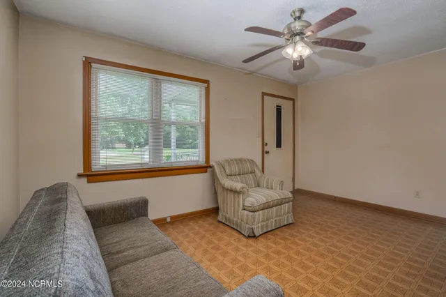 $75,000 | 9932 Straight Gate Road, Whitakers, NC 27891