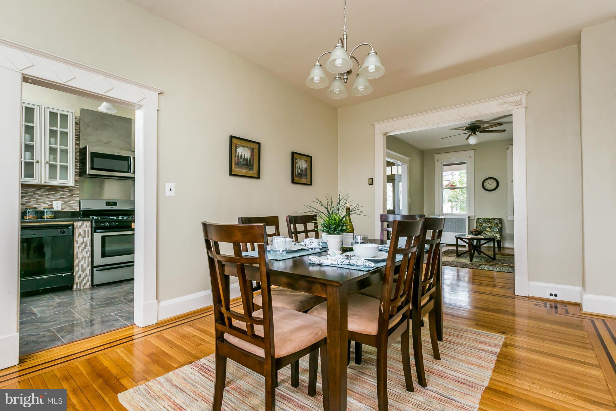 4208 Falls Road Baltimore, MD 21211 - Photo 10 of 28 Dining Room