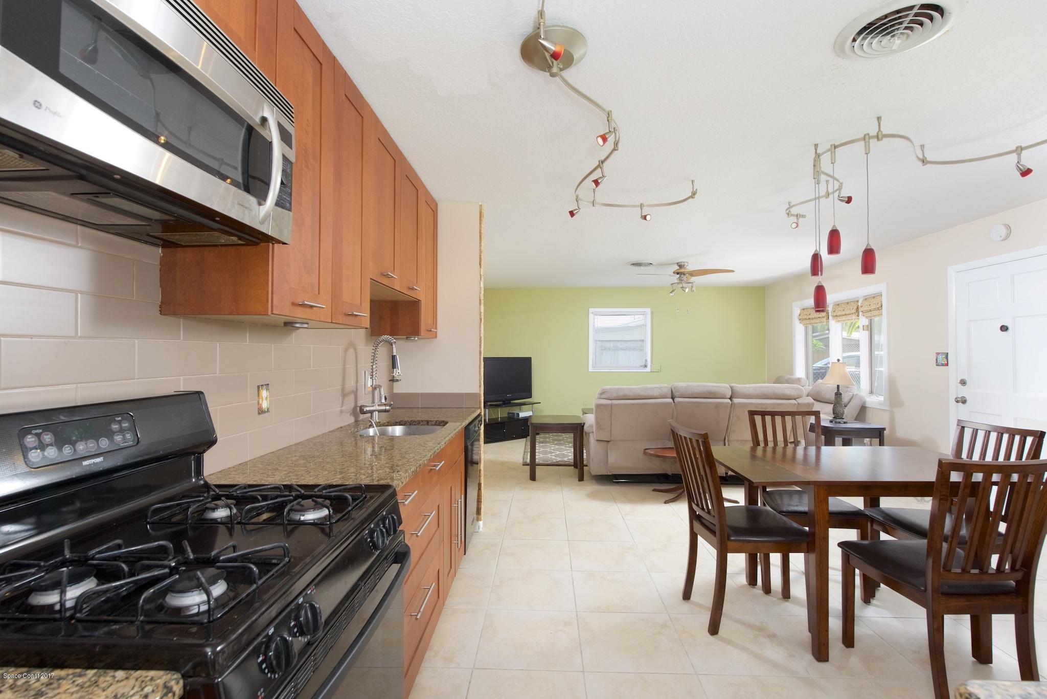 2482 King Richard Road Melbourne, FL 32935 - Photo 2 of 15 TAY_5359