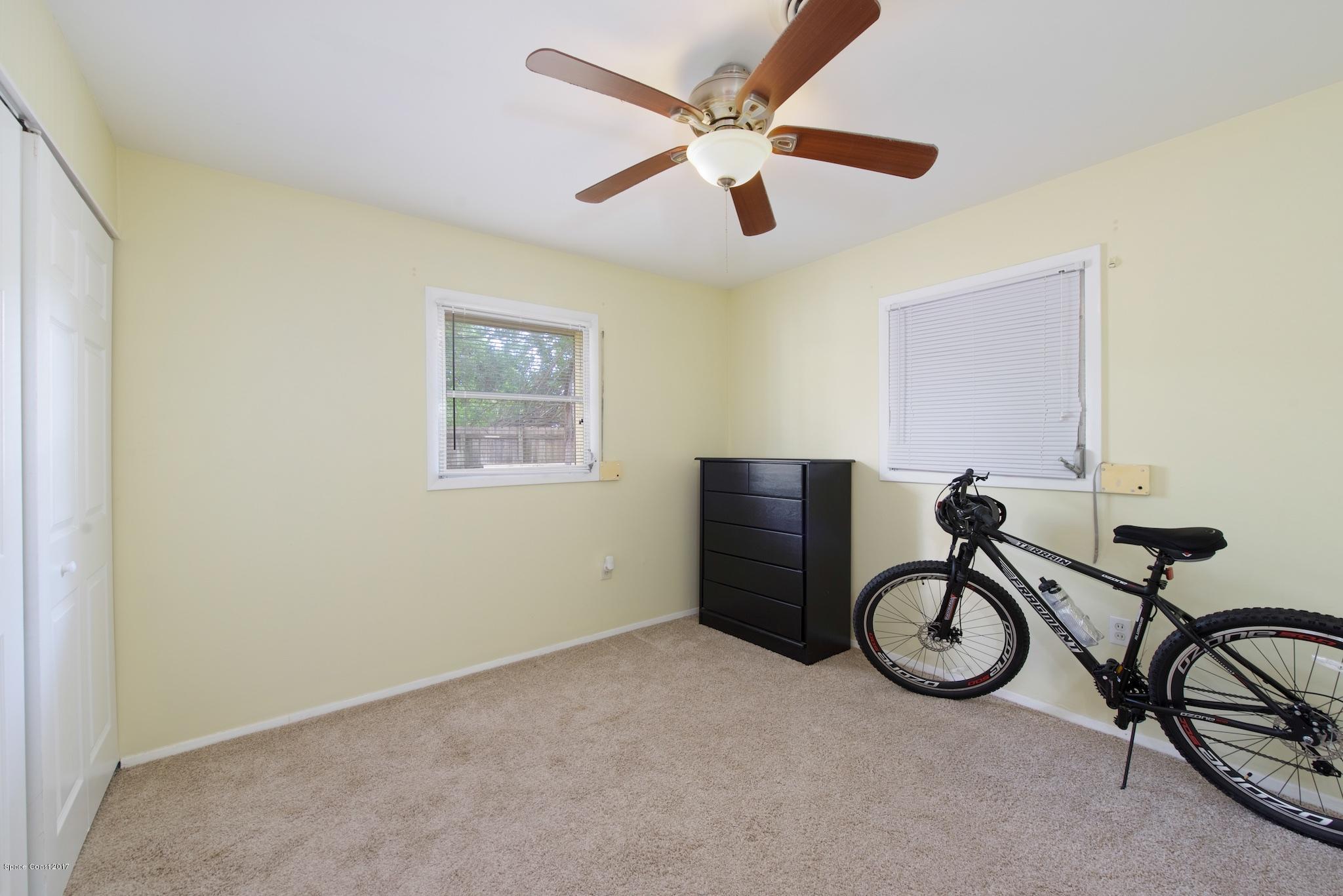 2482 King Richard Road Melbourne, FL 32935 - Photo 9 of 15 TAY_5294