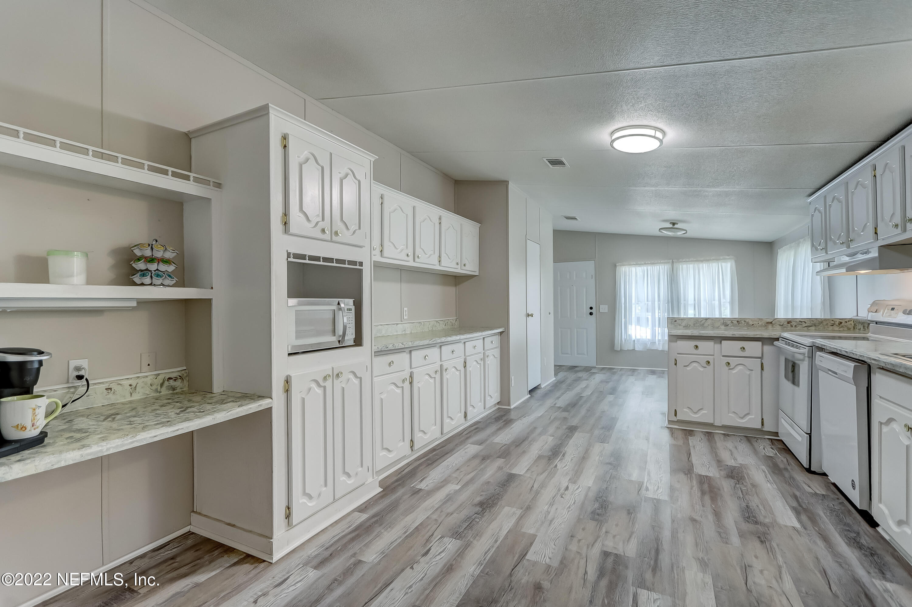 541035 Lem Turner Road Callahan, FL 32011 - Photo 9 of 40 Kitchen