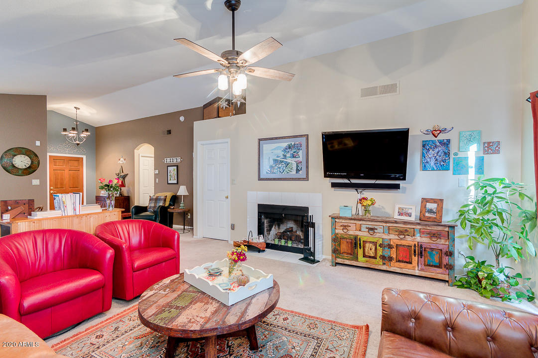 45 West Ranch Road Tempe, AZ 85284 - Photo 13 of 37 Great Spot to Relax