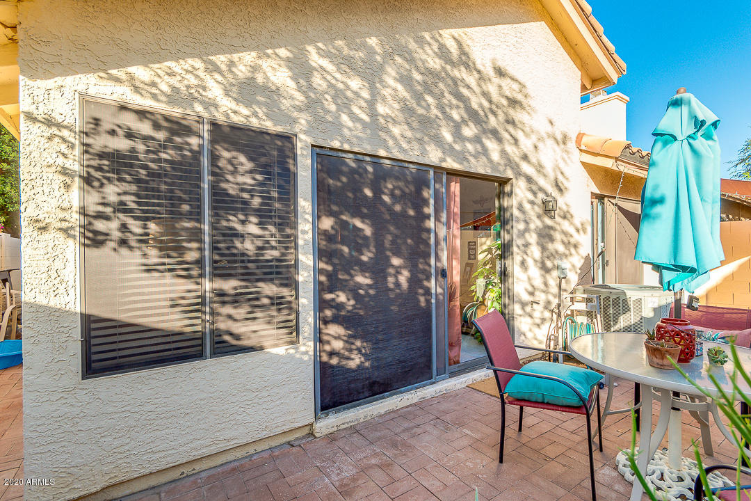 45 West Ranch Road Tempe, AZ 85284 - Photo 31 of 37 Patio Door Off The Great Room