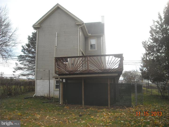 1960 Valley Road Pomeroy, PA 19365 - Photo 3 of 13 Exterior Back