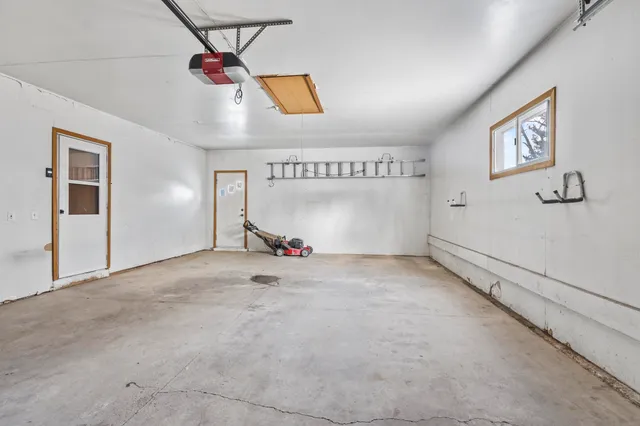 $349,900 | 4610 Starker Avenue, Madison, WI 53716