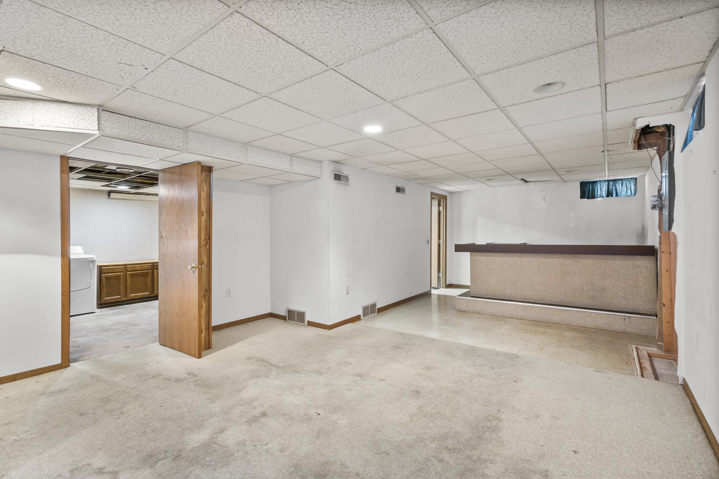 4610 Starker Avenue Madison, WI 53716 - Photo 31 of 50