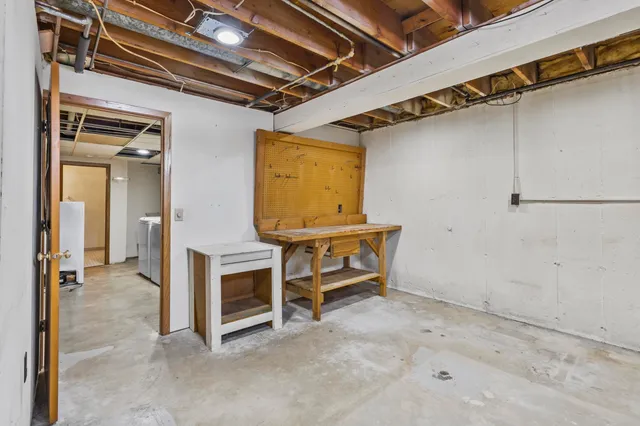 $349,900 | 4610 Starker Avenue, Madison, WI 53716