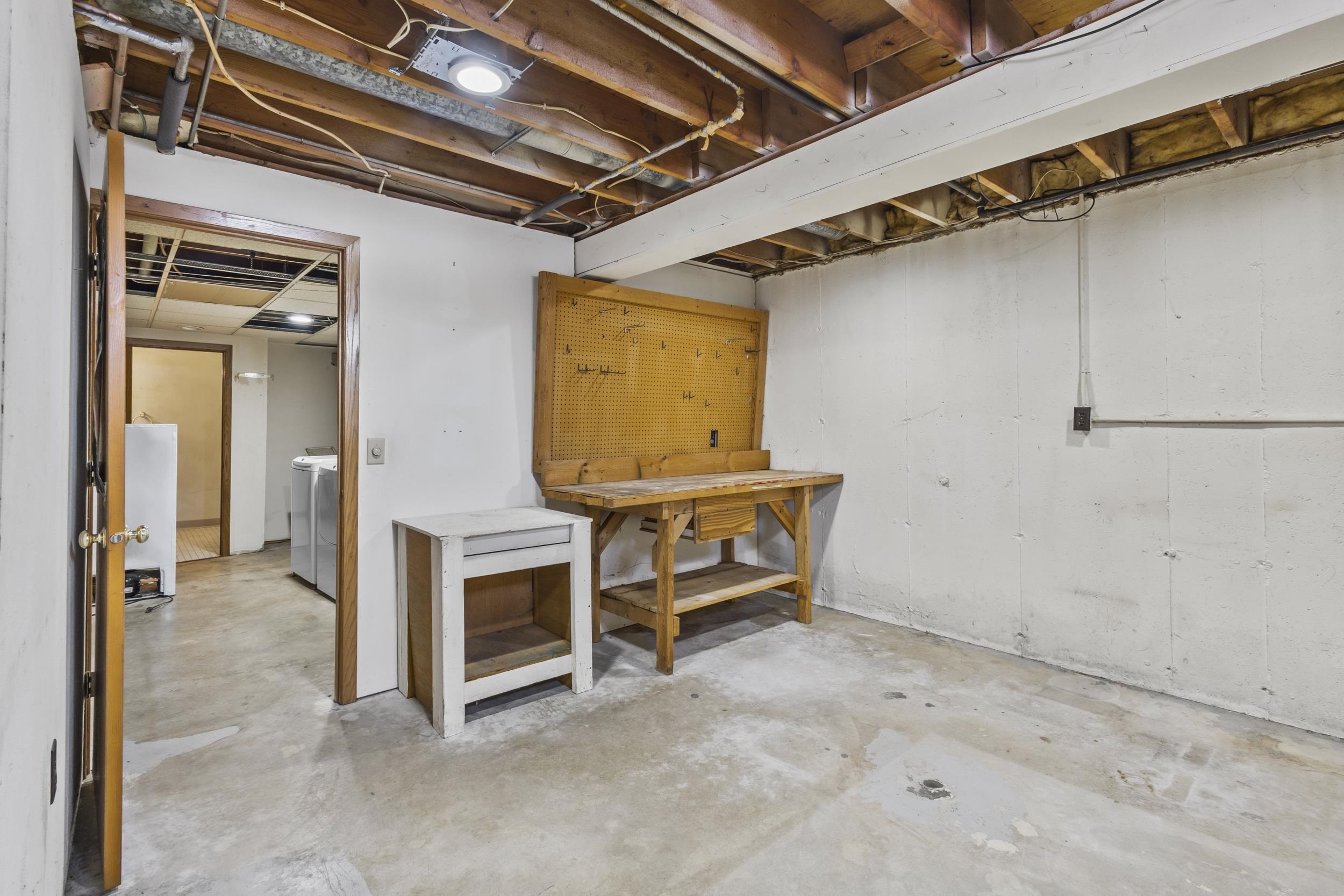 4610 Starker Avenue Madison, WI 53716 - Photo 36 of 50