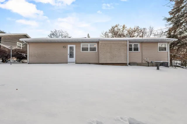 $349,900 | 4610 Starker Avenue, Madison, WI 53716