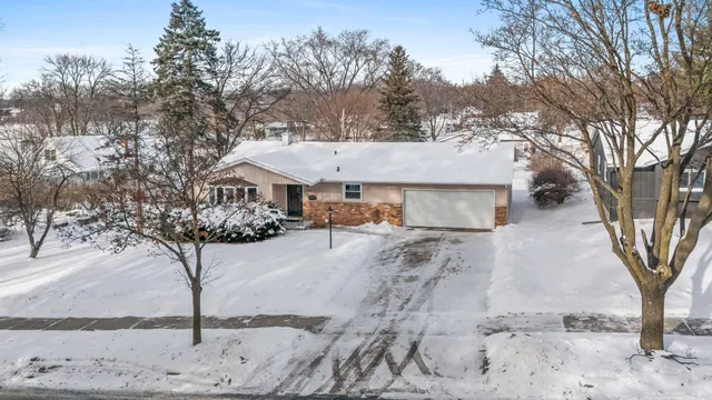 $349,900 | 4610 Starker Avenue, Madison, WI 53716