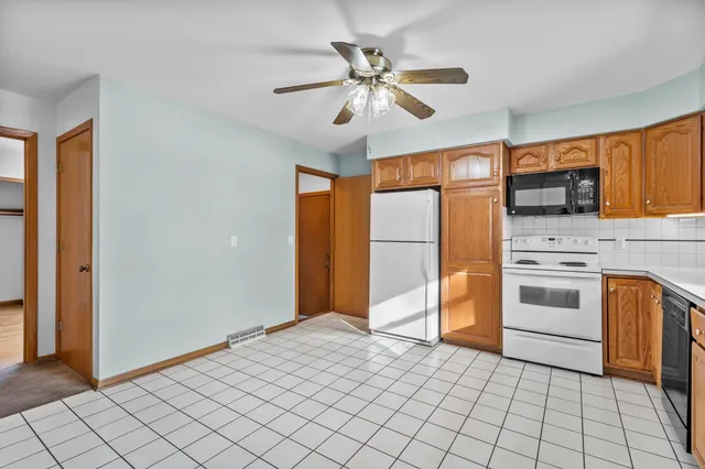 $349,900 | 4610 Starker Avenue, Madison, WI 53716