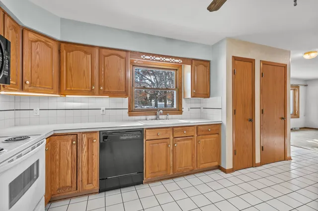 $349,900 | 4610 Starker Avenue, Madison, WI 53716
