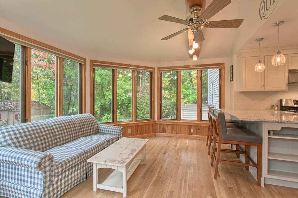 4 Violet Road Burlington, MA 01803 - Photo 12 of 30 Gallery Image 12