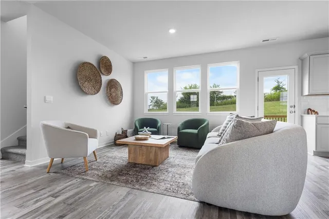 $374,990 | 5000 Northwest 141st Street, Platte City, MO 64079