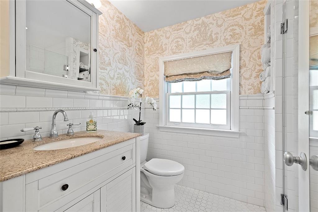 820 Elm Spring Road Pittsburgh, PA 15243 - Photo 15 of 22 Gallery Image 15