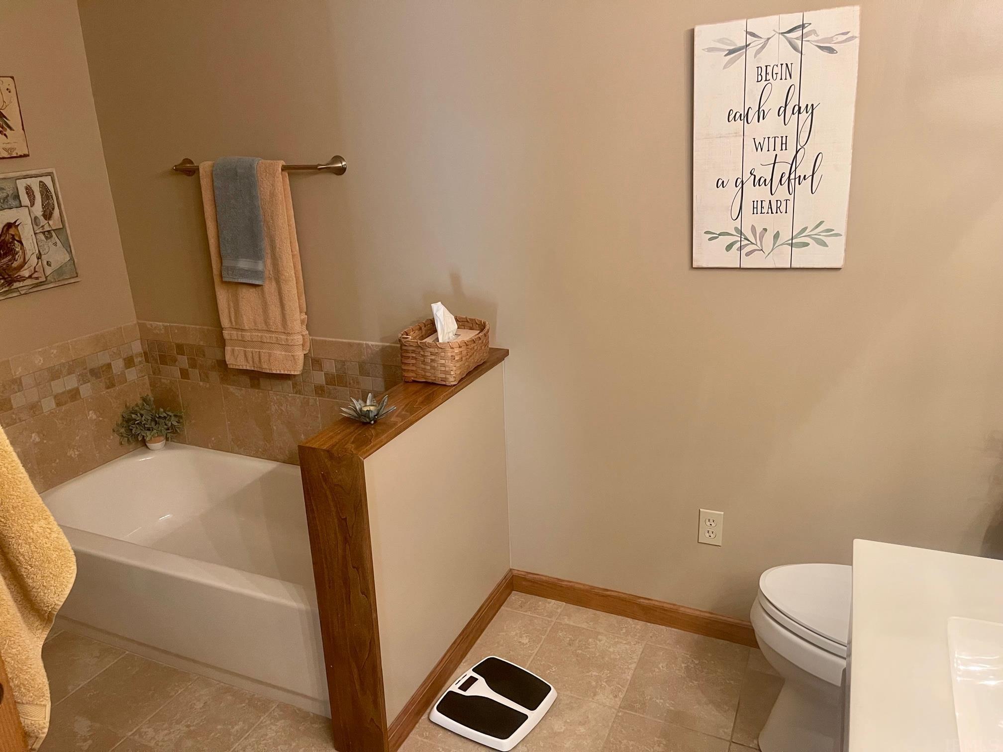 470 County Line Road Markle, IN 46770 - Photo 6 of 11 Gallery Image 6