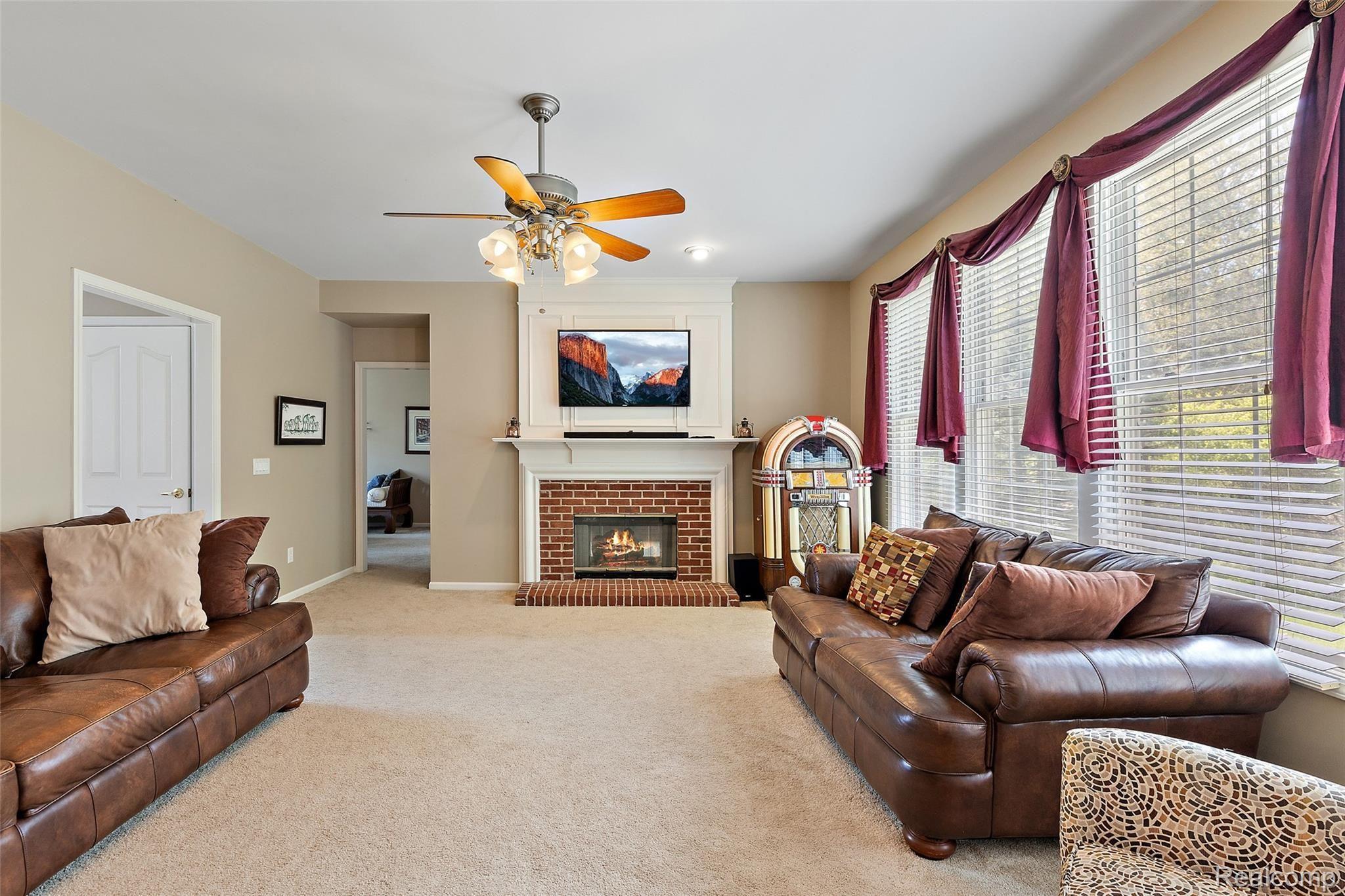 1600 Blushing Drive Rochester, MI 48307 - Photo 15 of 59 1600 Blushing Dr-25.jpg