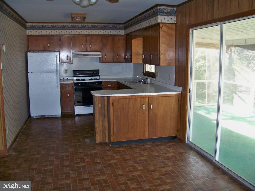 46 Windjammer Road Ocean Pines, MD 21811 - Photo 4 of 10