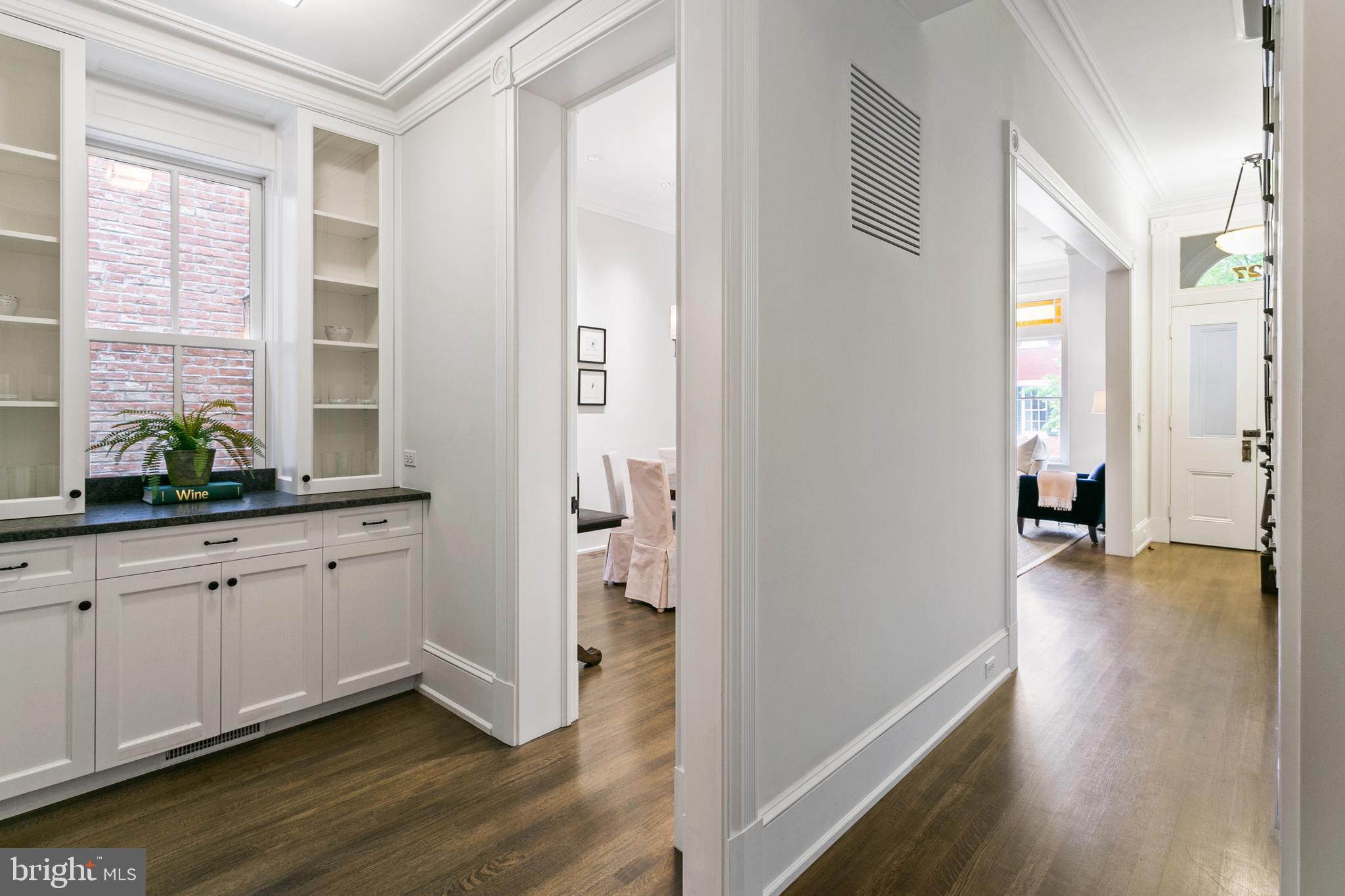 3127 P Street Northwest Washington, DC 20007 - Photo 6 of 32 Butler's Pantry