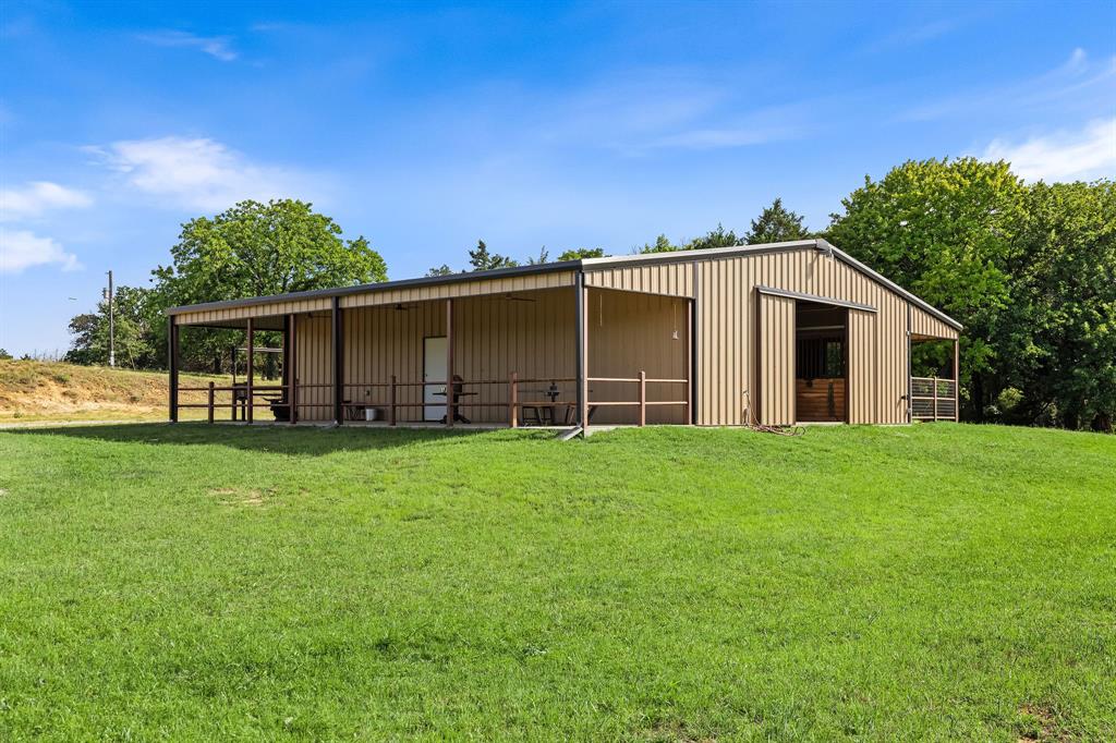 2403 County Road 2224 Decatur, TX 76234 - Photo 6 of 40
