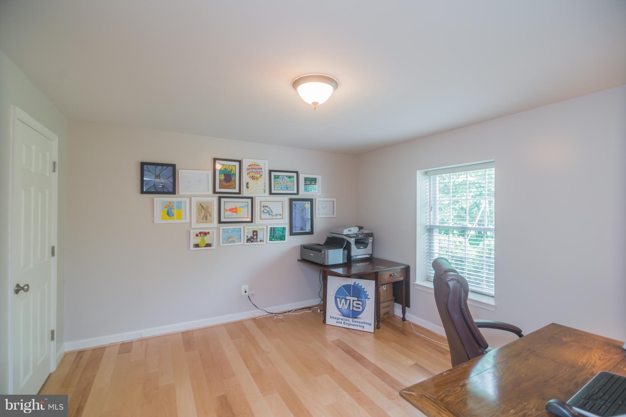 13942 Bromfield Road Germantown, MD 20874 - Photo 26 of 30 Basement Bedroom # 5