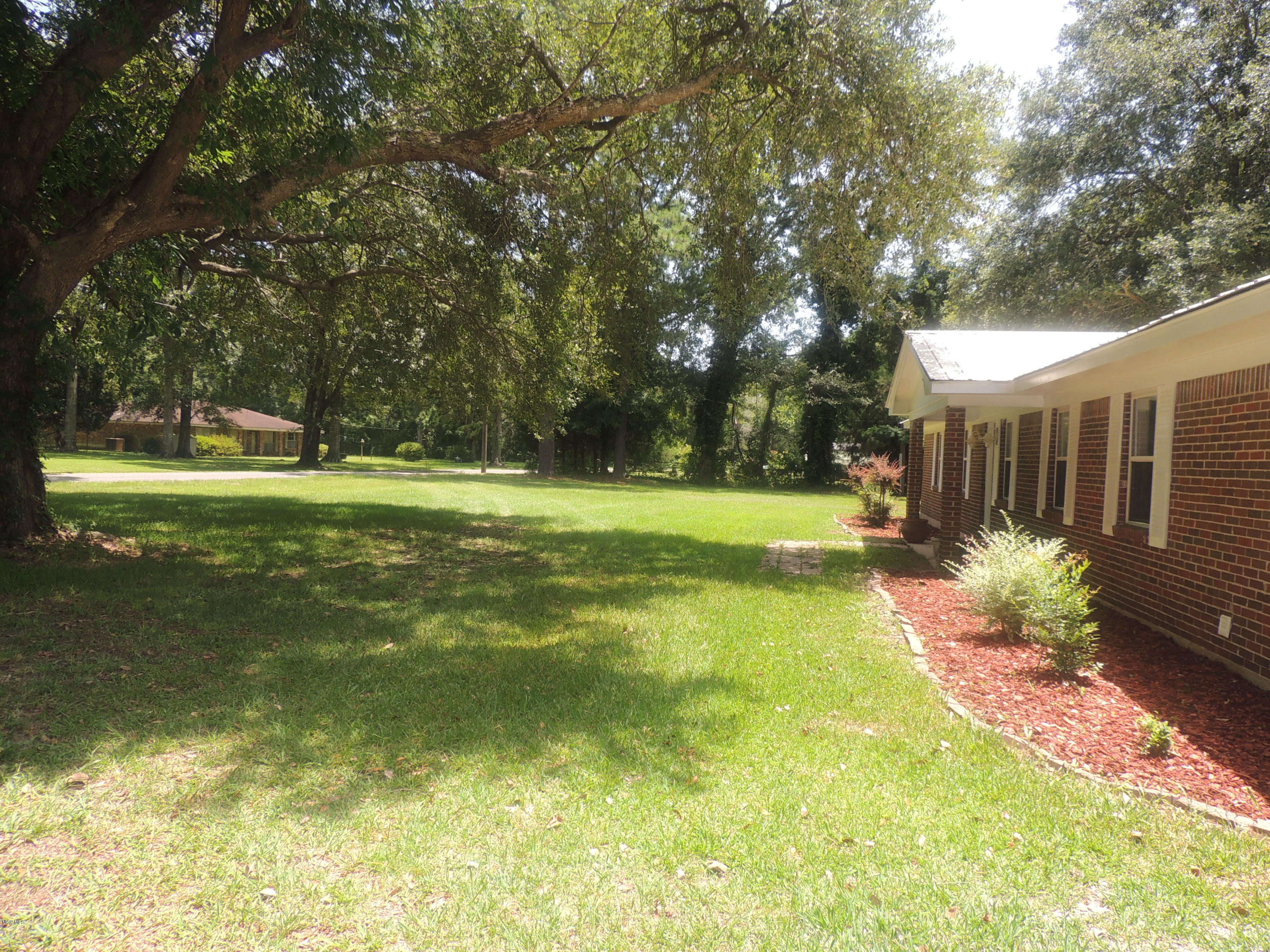 6100 Tolar Road Moss Point, MS 39562 - Photo 34 of 40 DSCN9337