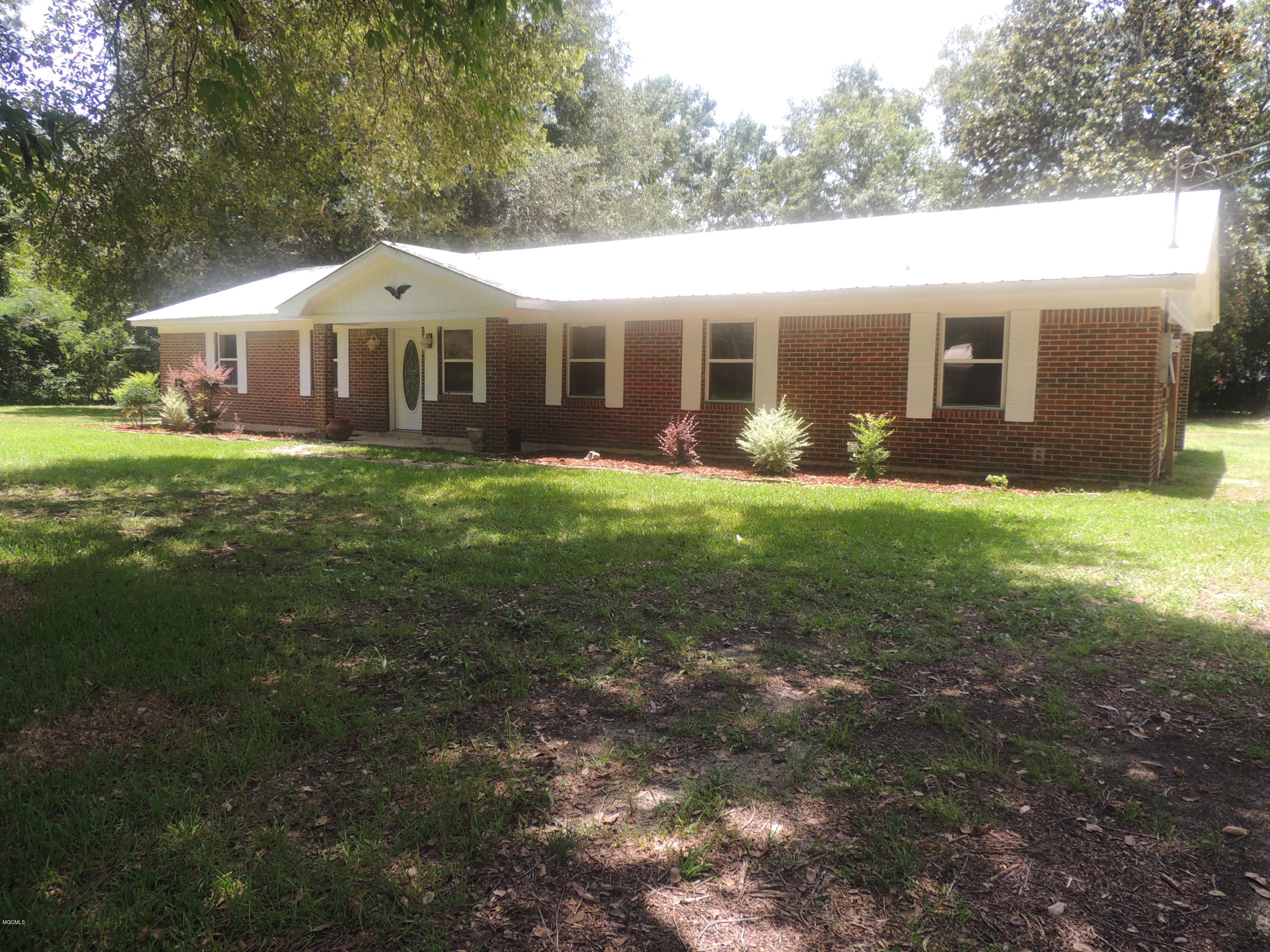 6100 Tolar Road Moss Point, MS 39562 - Photo 38 of 40 DSCN9342