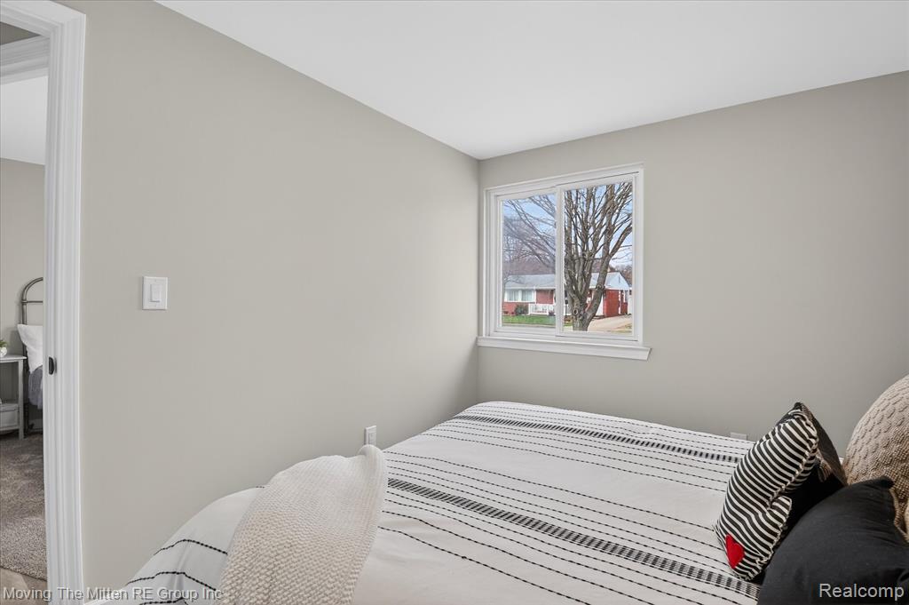 38061 Walnut Street Romulus, MI 48174 - Photo 27 of 68