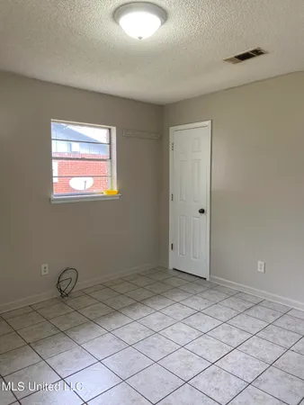 $900 | 5610 Rose Drive, Moss Point, MS 39563