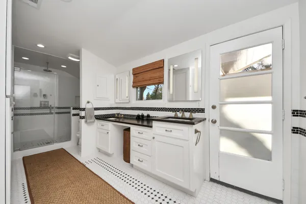 $3,600 | 411 Venice Street, Sugar Land, TX 77478