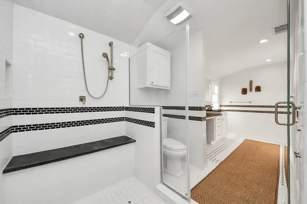 $4,000 | 411 Venice Street, Sugar Land, TX 77478