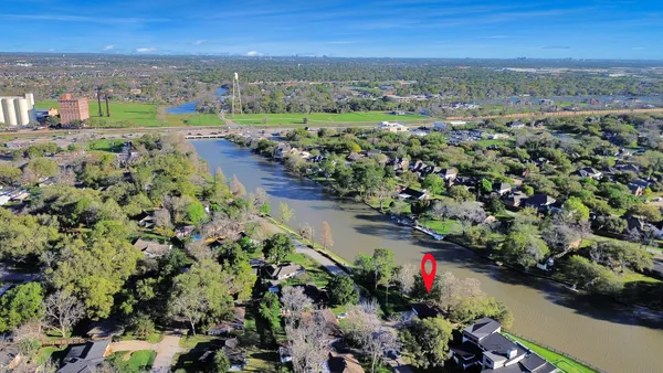 $3,600 | 411 Venice Street, Sugar Land, TX 77478