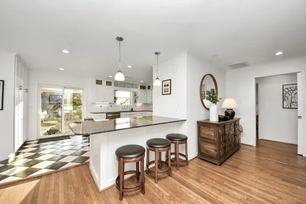 $4,000 | 411 Venice Street, Sugar Land, TX 77478