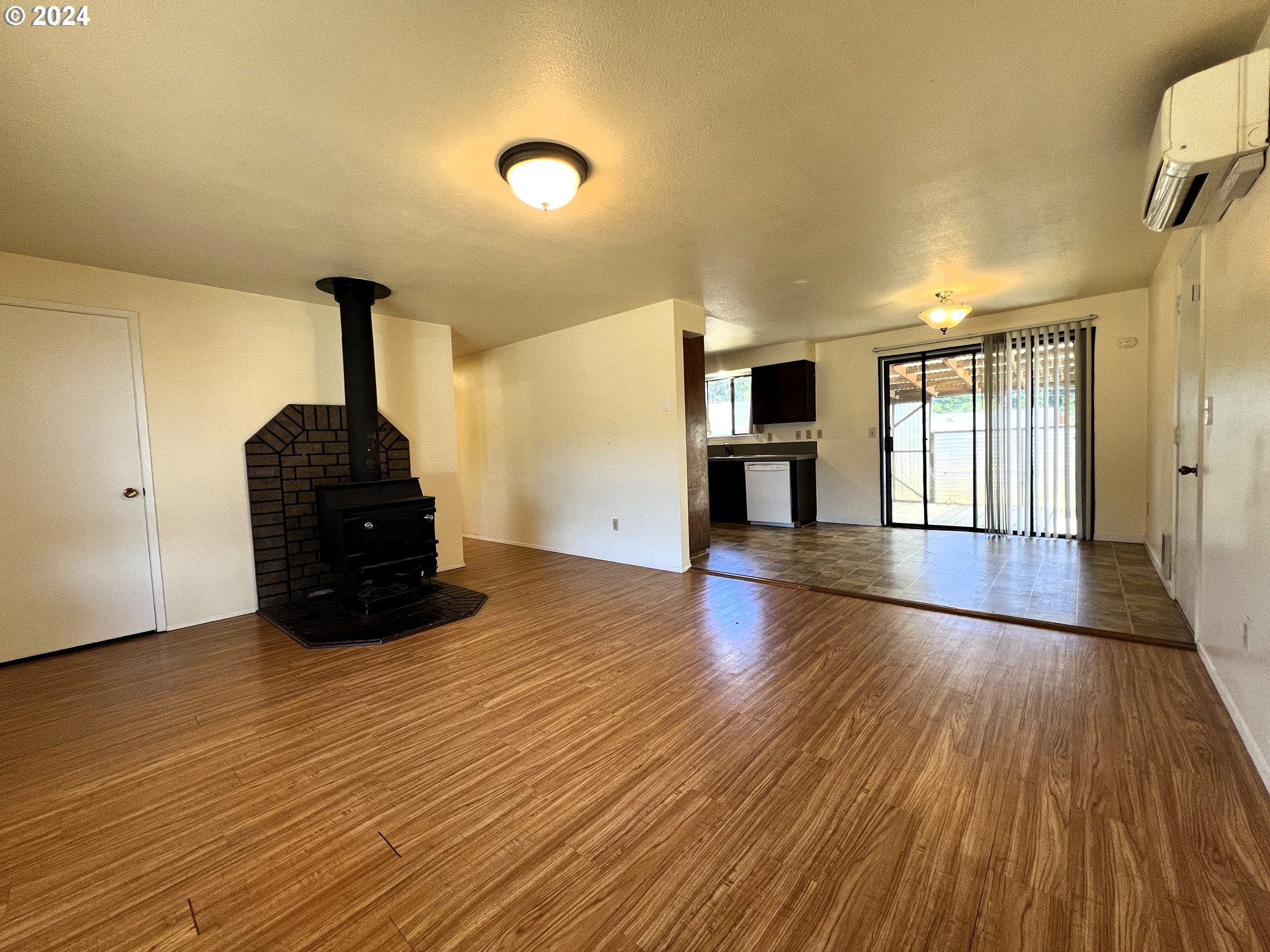 405 Azalea Park Road Brookings, OR 97415 - Photo 3 of 29 Gallery Image 3