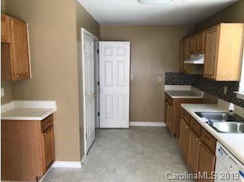 1428 Griers Grove Road Charlotte, NC 28216 - Photo 2 of 7