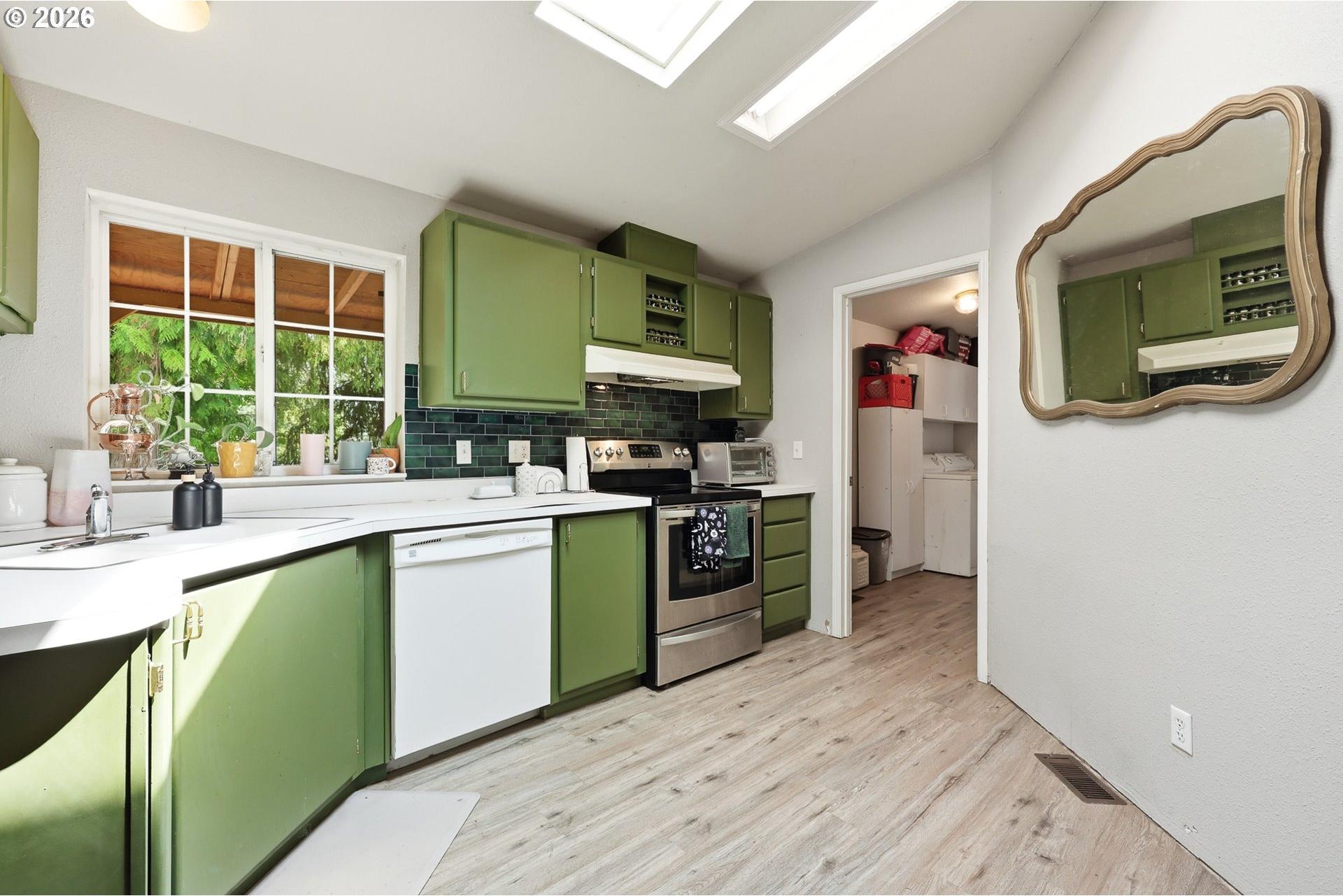 75801 Booth Kelly Camp Road Dorena, OR 97434 - Photo 6 of 28 Gallery Image 6