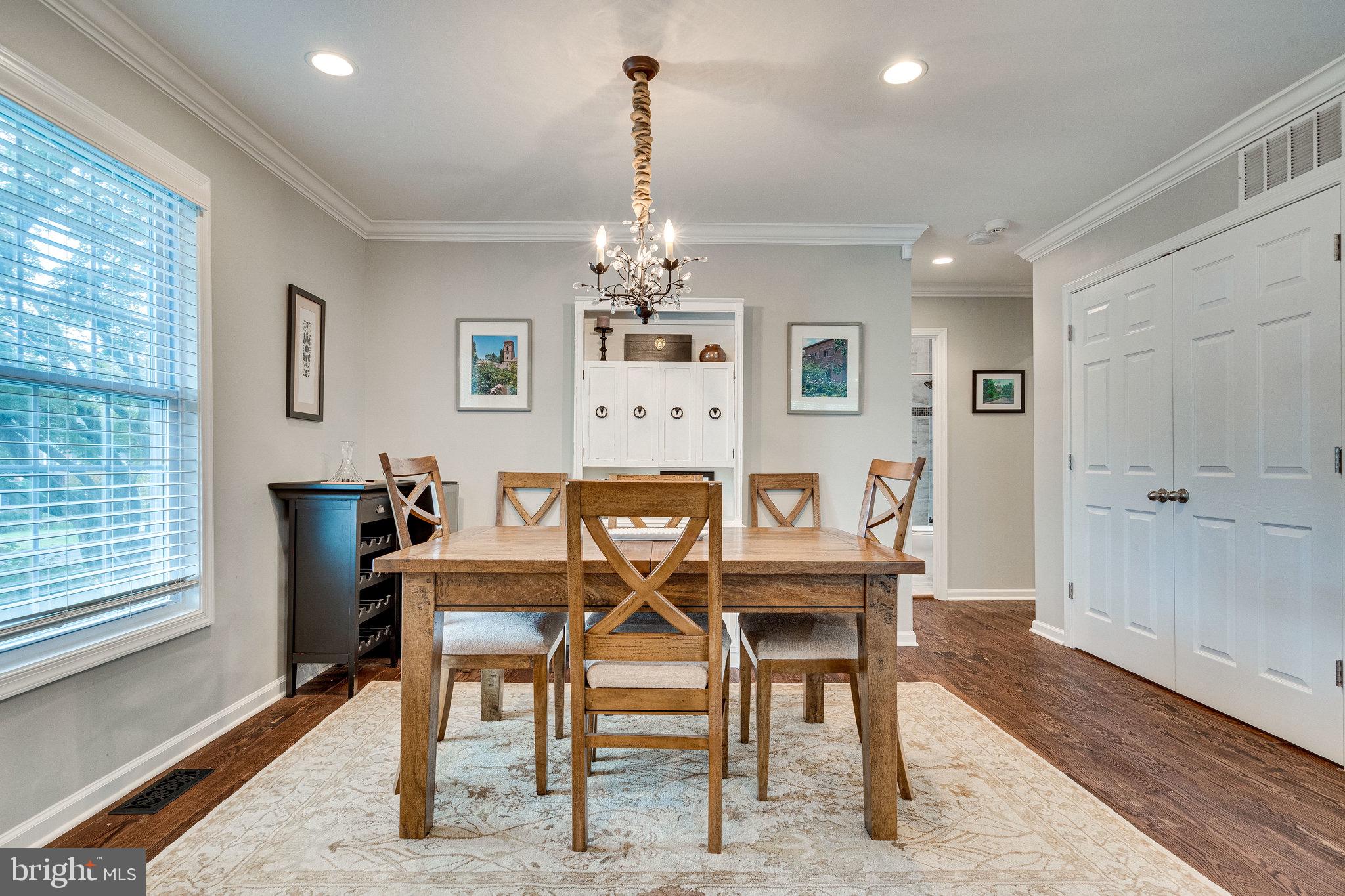1750 Anderson Road Falls Church, VA 22043 - Photo 61 of 99 Main Level Dining Room!