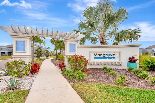 $304,990 | 136 Mangrove Shade Circle, Apollo Beach, FL 33572